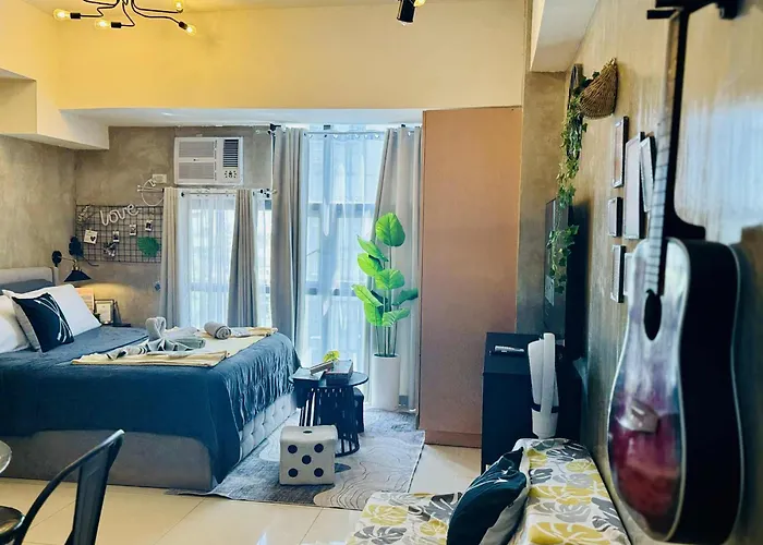 Luxurious Viceroy Walk To Venice Grand Canal Manila