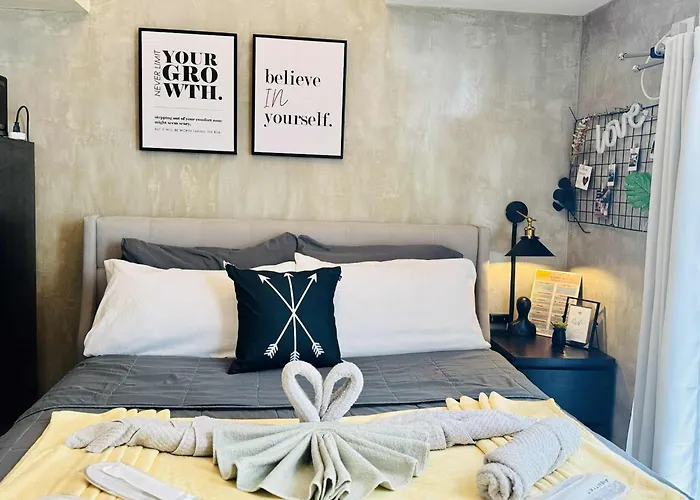 Luxurious Viceroy Walk To Venice Grand Canal Apartment *